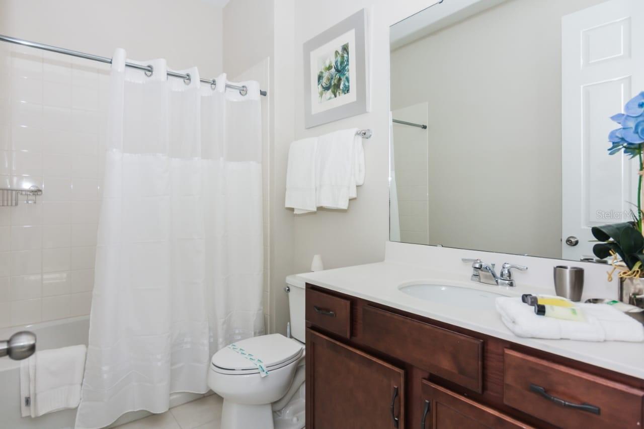 Image 41 of 52 For 1534 Carey Palm Circle