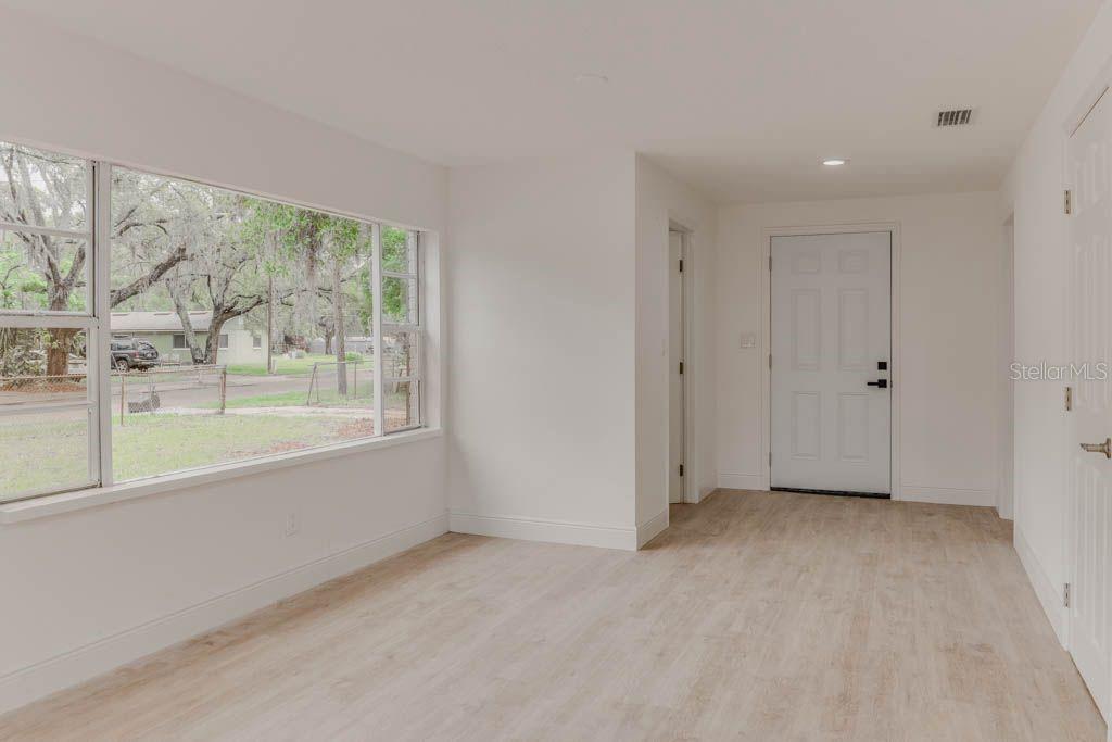 Image 13 of 14 For 1255 Pine Street