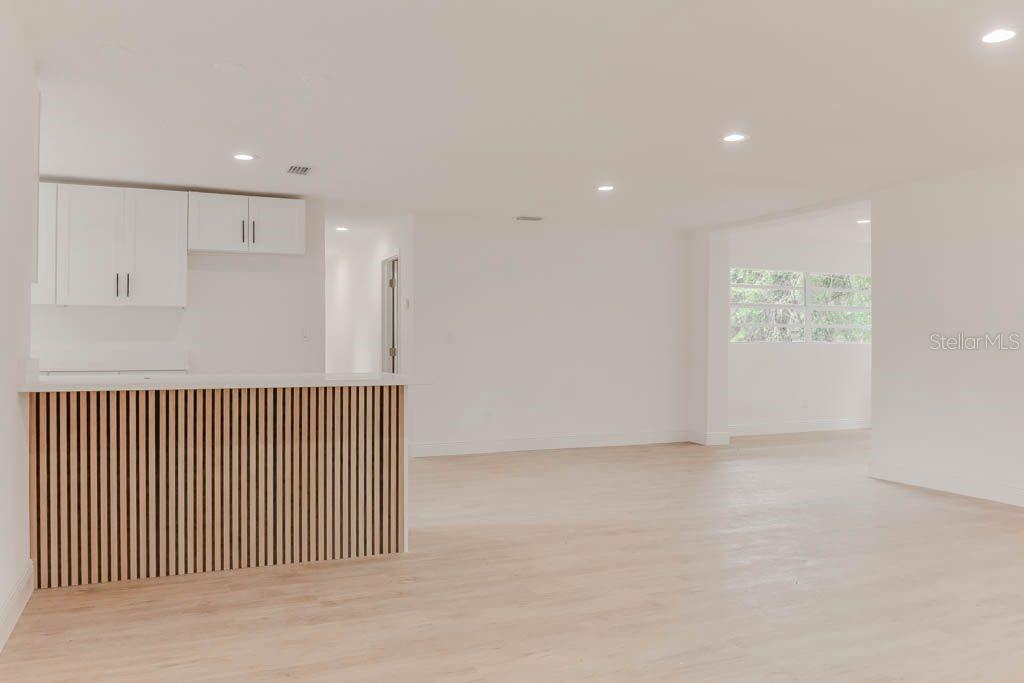 Image 5 of 14 For 1255 Pine Street