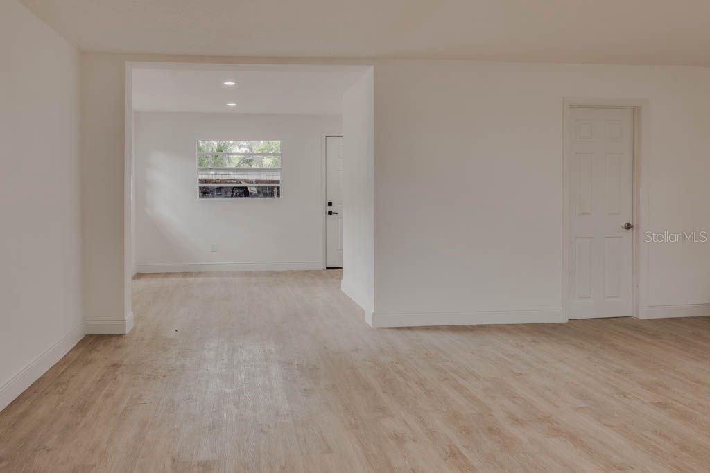 Image 9 of 14 For 1255 Pine Street