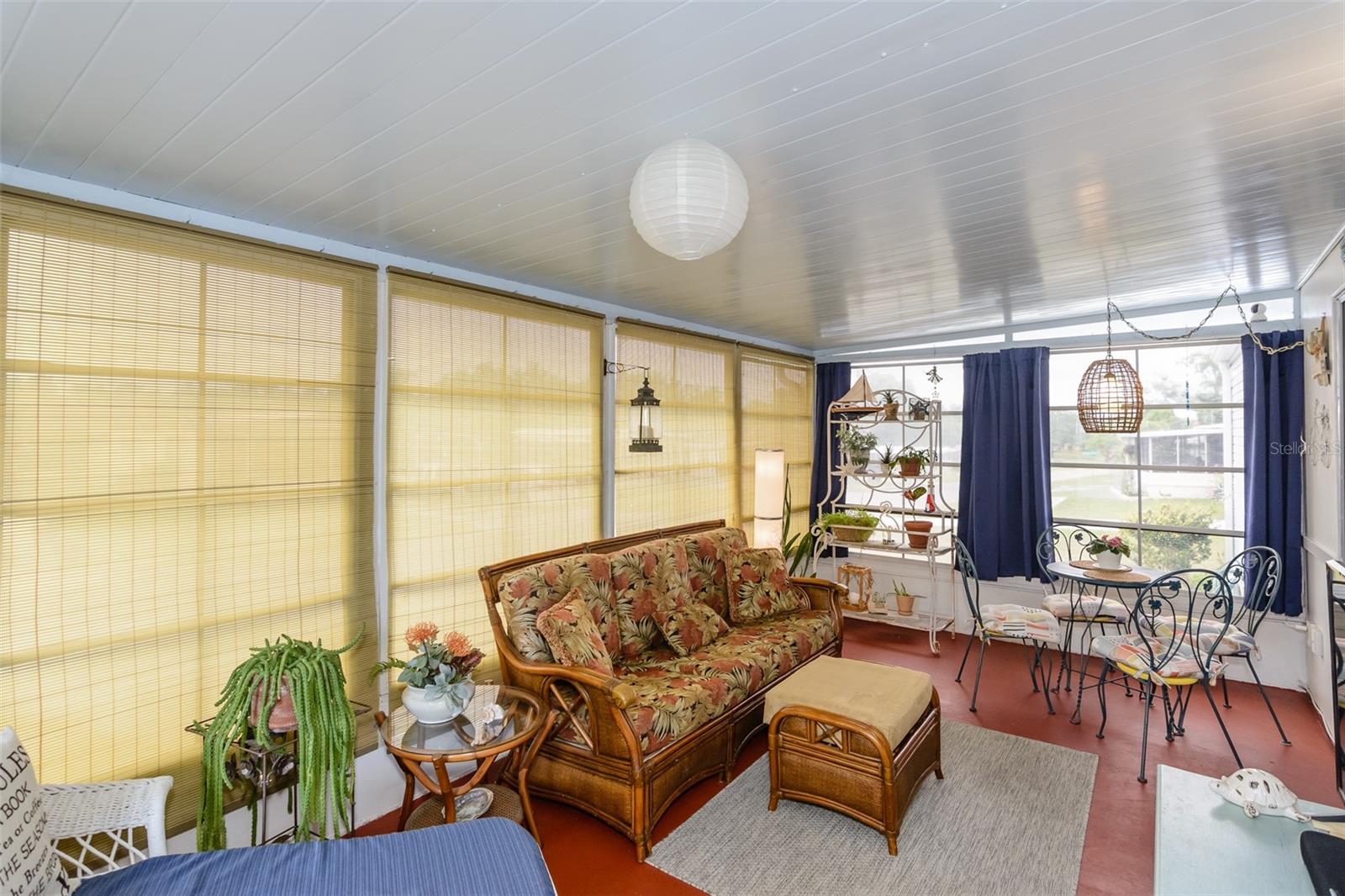 Listing photo id 2 for 7299 First Circle Drive