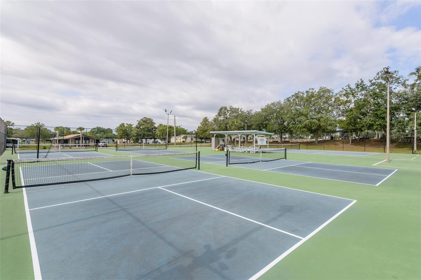 Listing photo id 50 for 7299 First Circle Drive