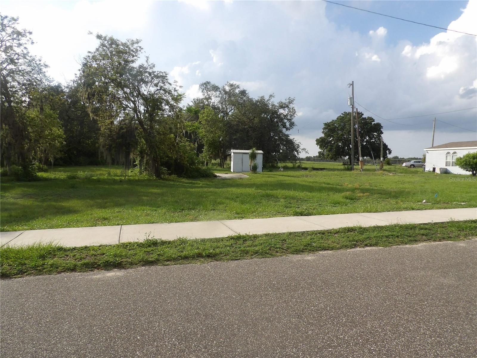 Image 2 of 4 For 2817 Richardson Road