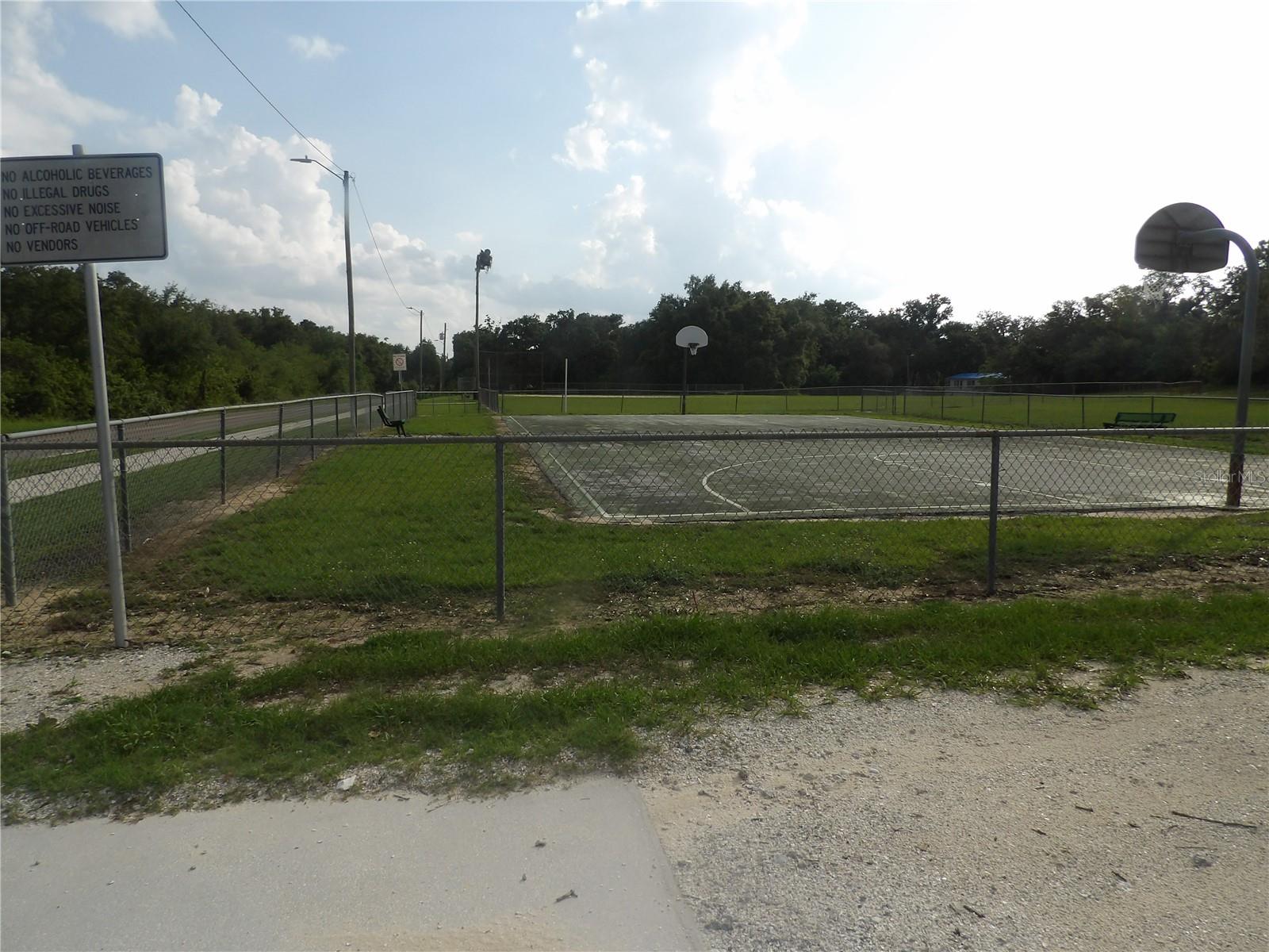 Image 3 of 4 For 2817 Richardson Road
