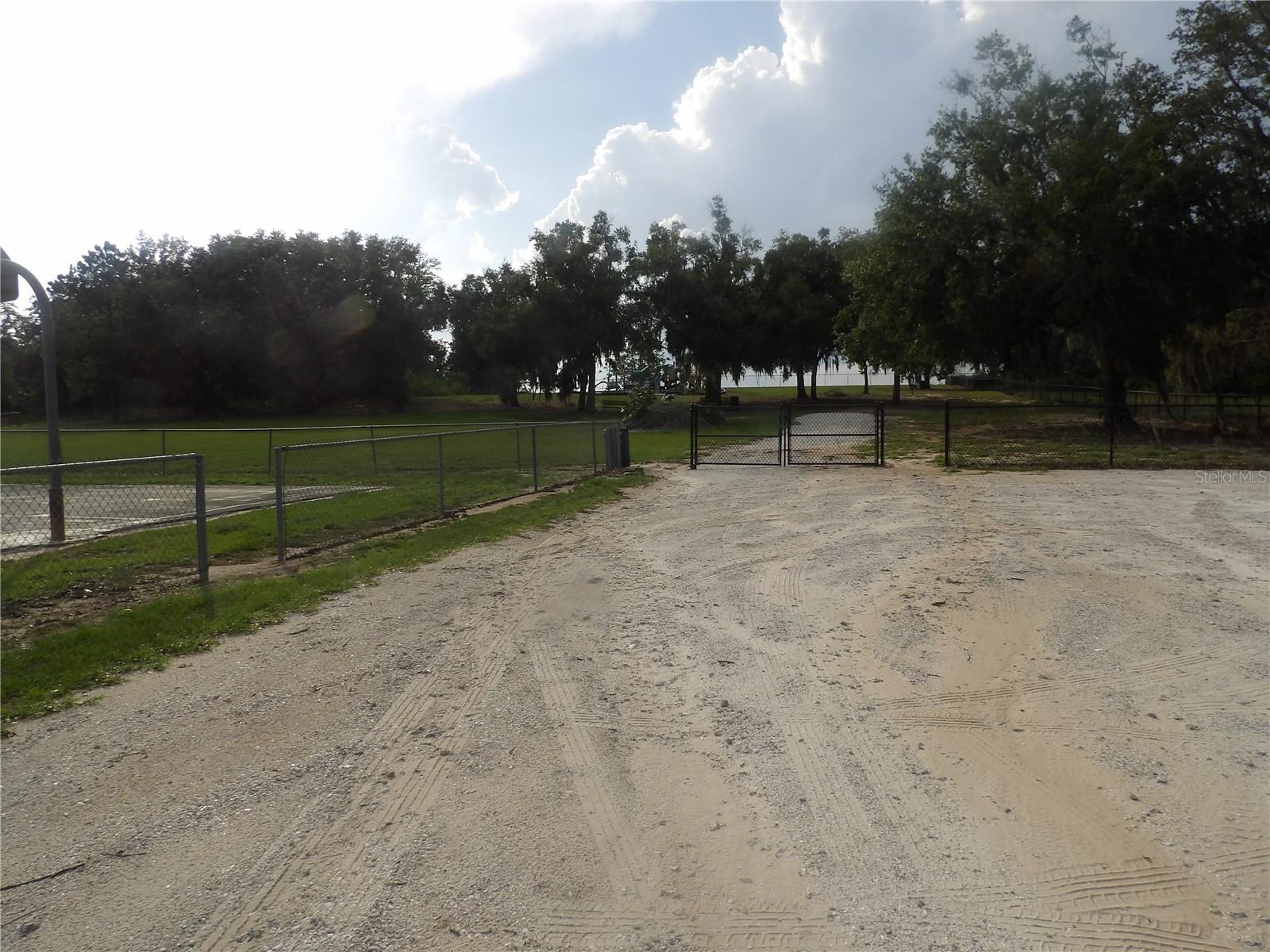 Image 4 of 4 For 2817 Richardson Road