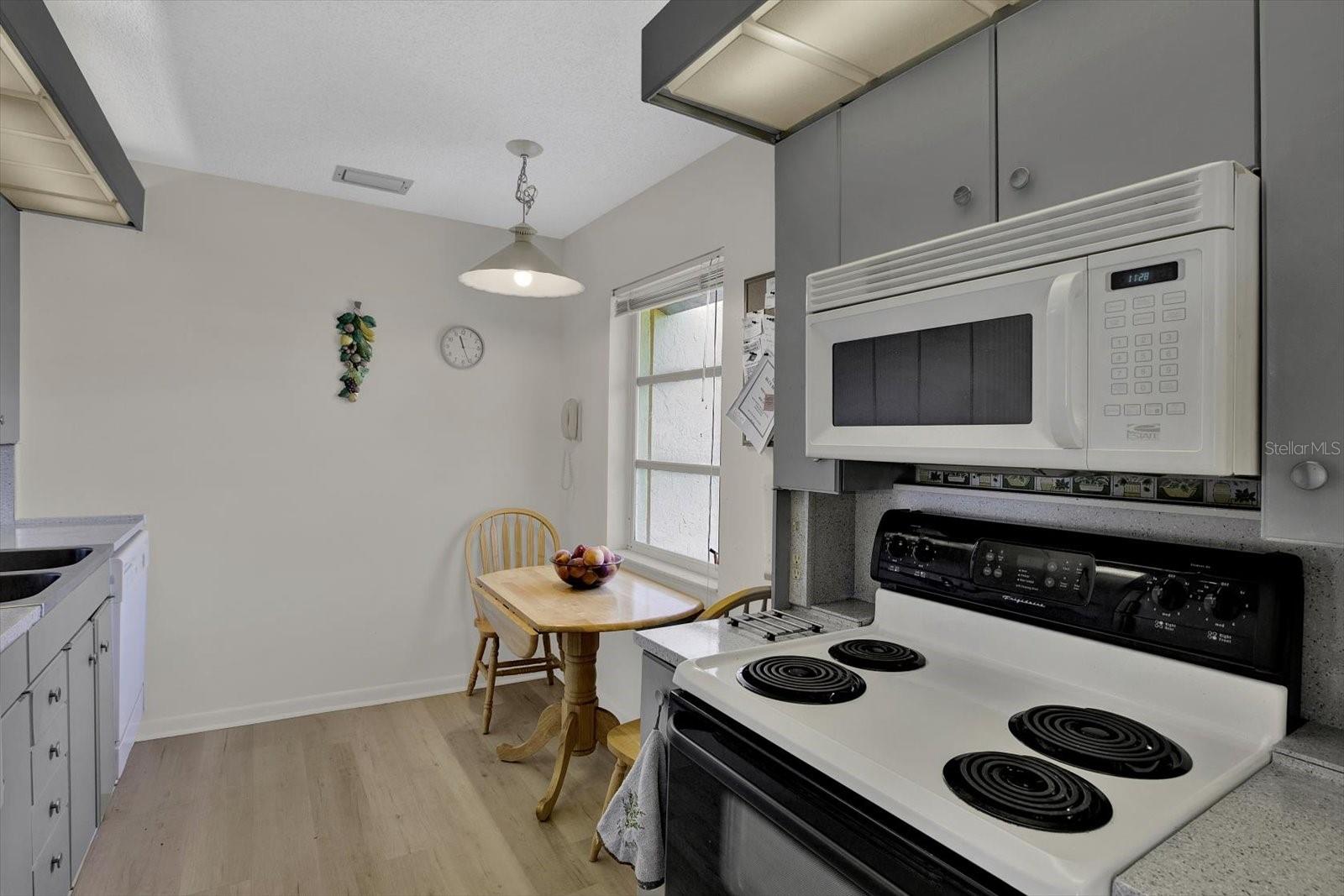 Image 13 of 37 For 3268 39th Street S A