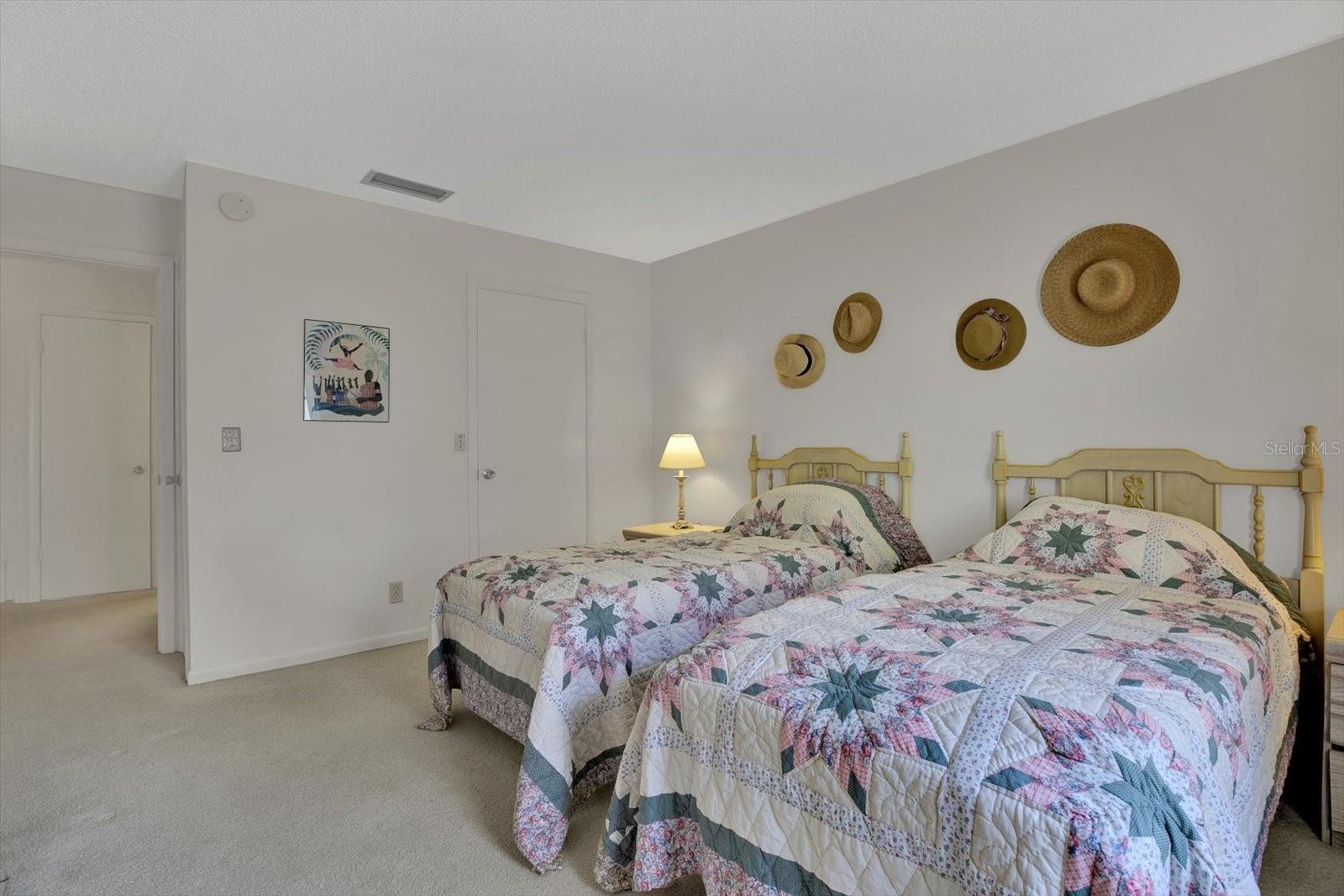 Image 21 of 37 For 3268 39th Street S A