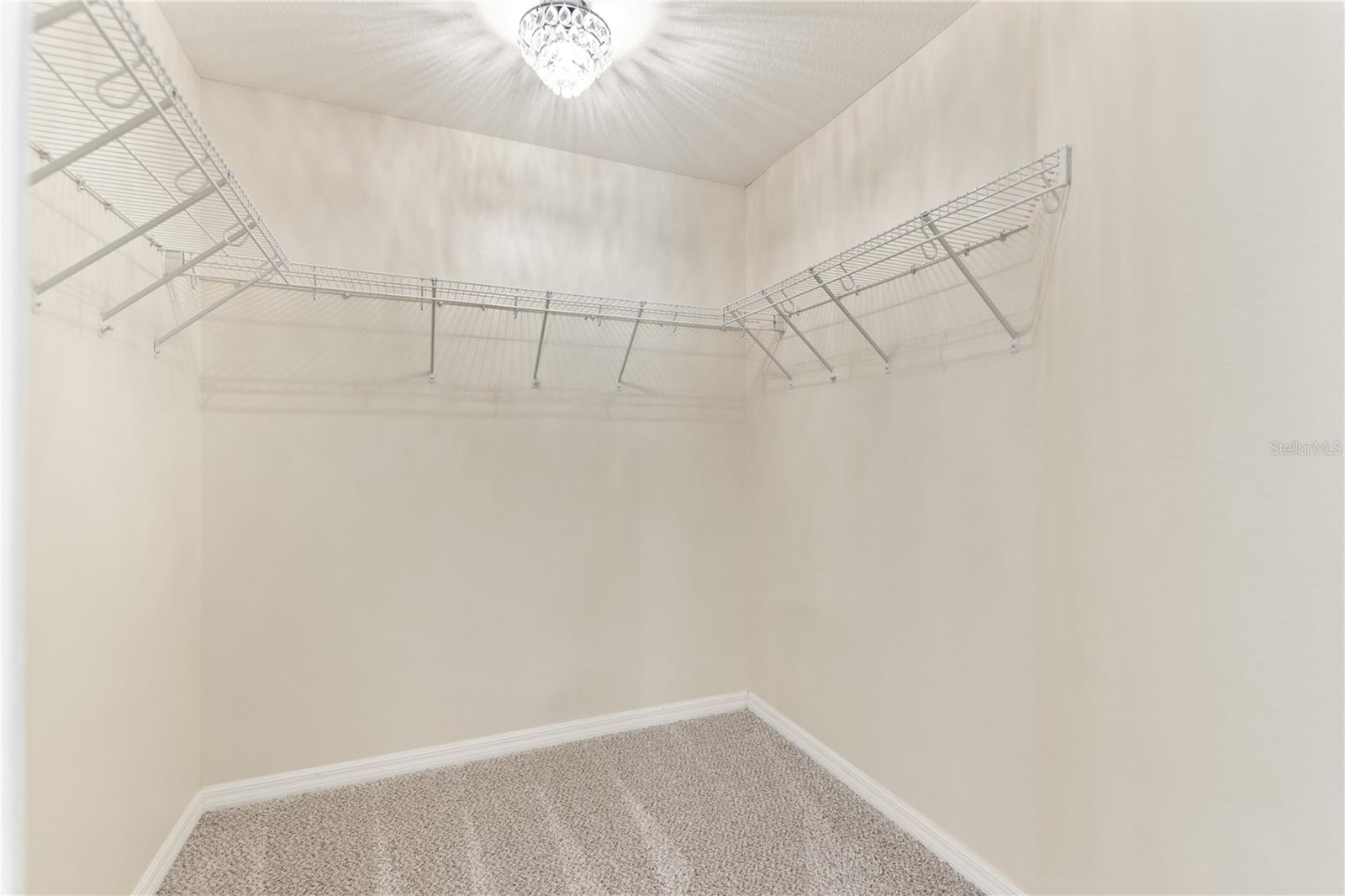 Image 14 of 38 For 9700 Sw 196 Circle