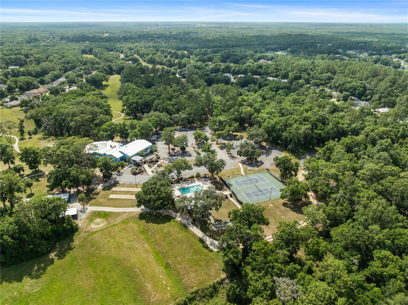 Image 32 of 38 For 9700 Sw 196 Circle