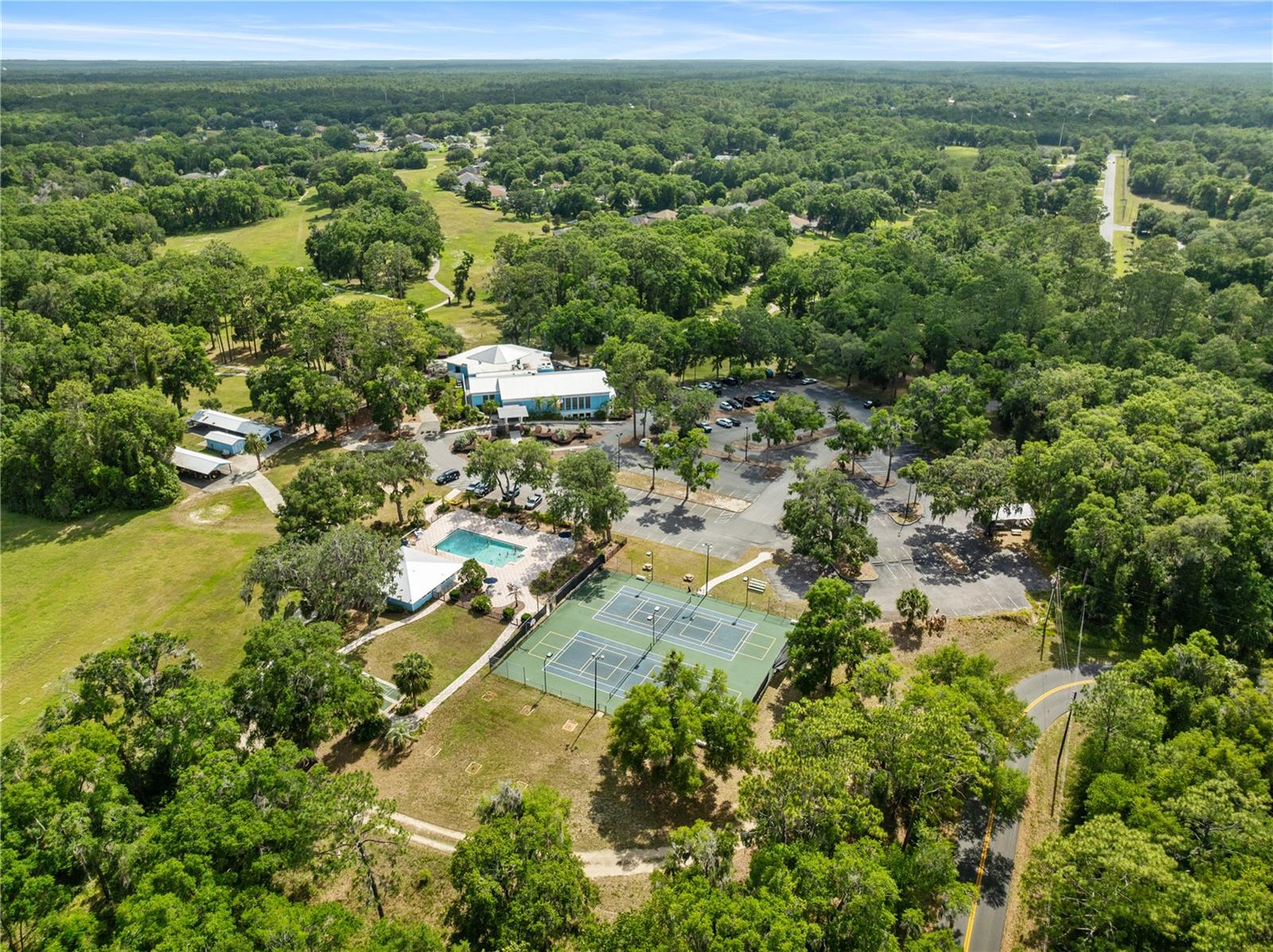 Image 33 of 38 For 9700 Sw 196 Circle