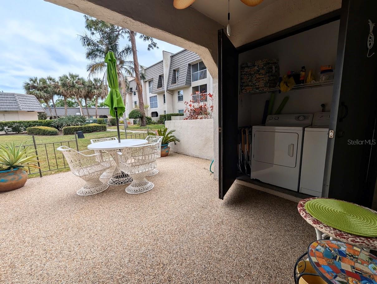 Listing photo id 23 for 8765 Bardmoor Boulevard 108