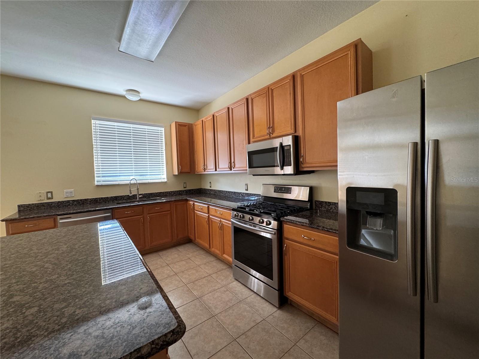 Image 14 of 39 For 6767 Waterton Drive