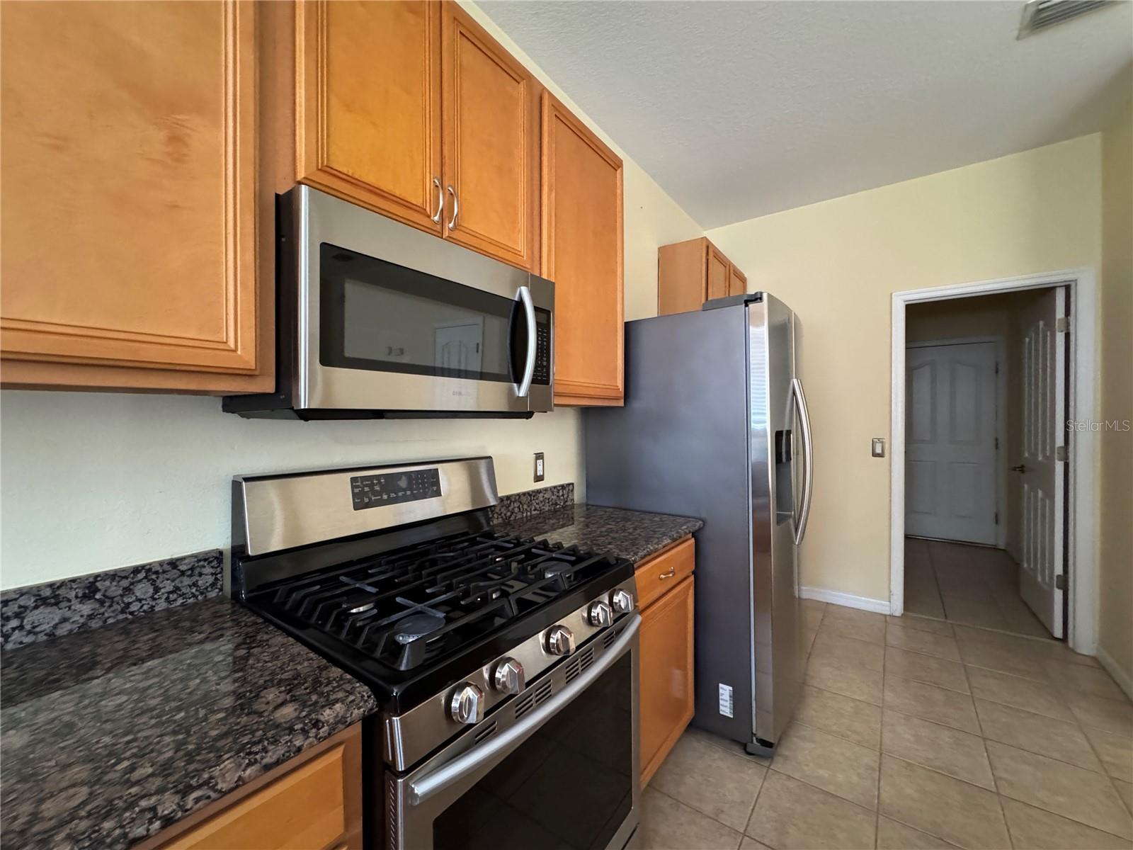 Image 17 of 39 For 6767 Waterton Drive