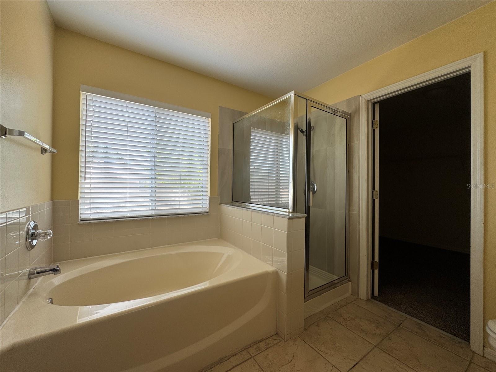 Image 25 of 39 For 6767 Waterton Drive