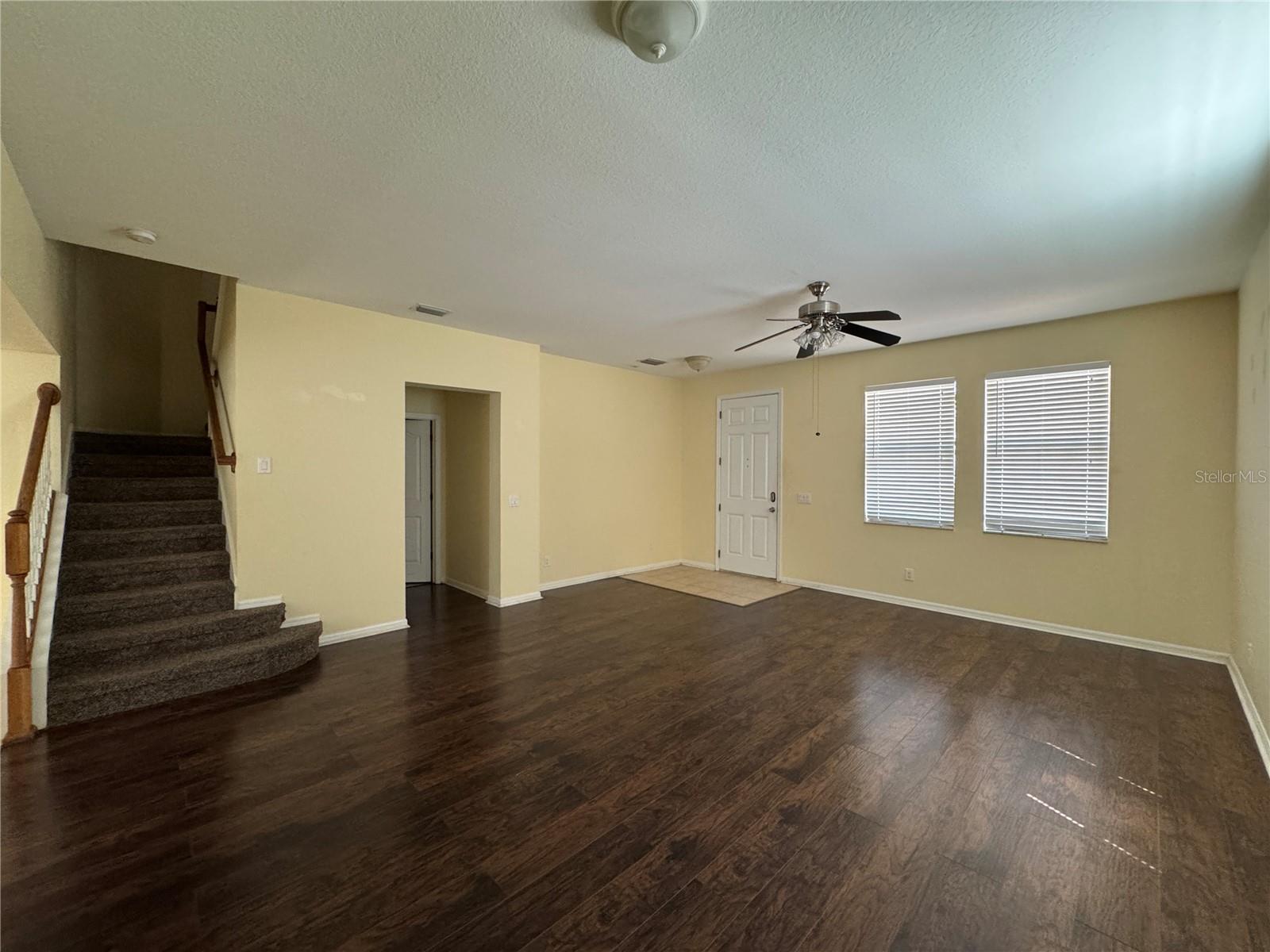Image 6 of 39 For 6767 Waterton Drive