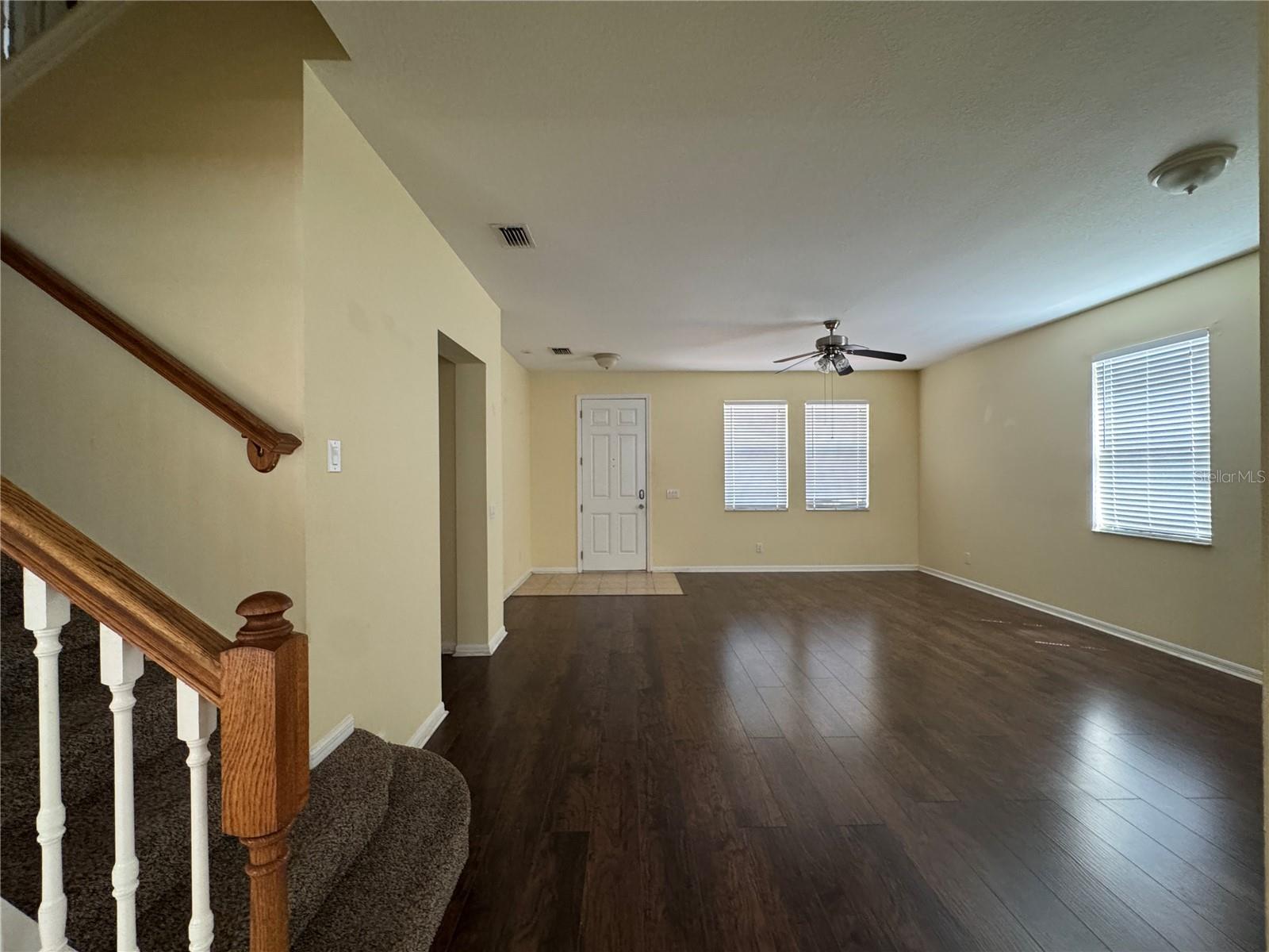 Image 7 of 39 For 6767 Waterton Drive