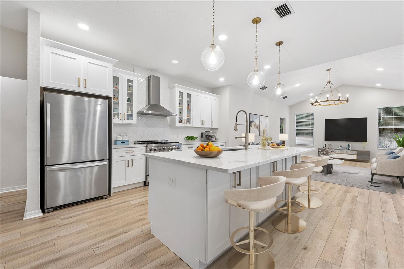 Image 13 of 41 For 9402 Woodbay Drive
