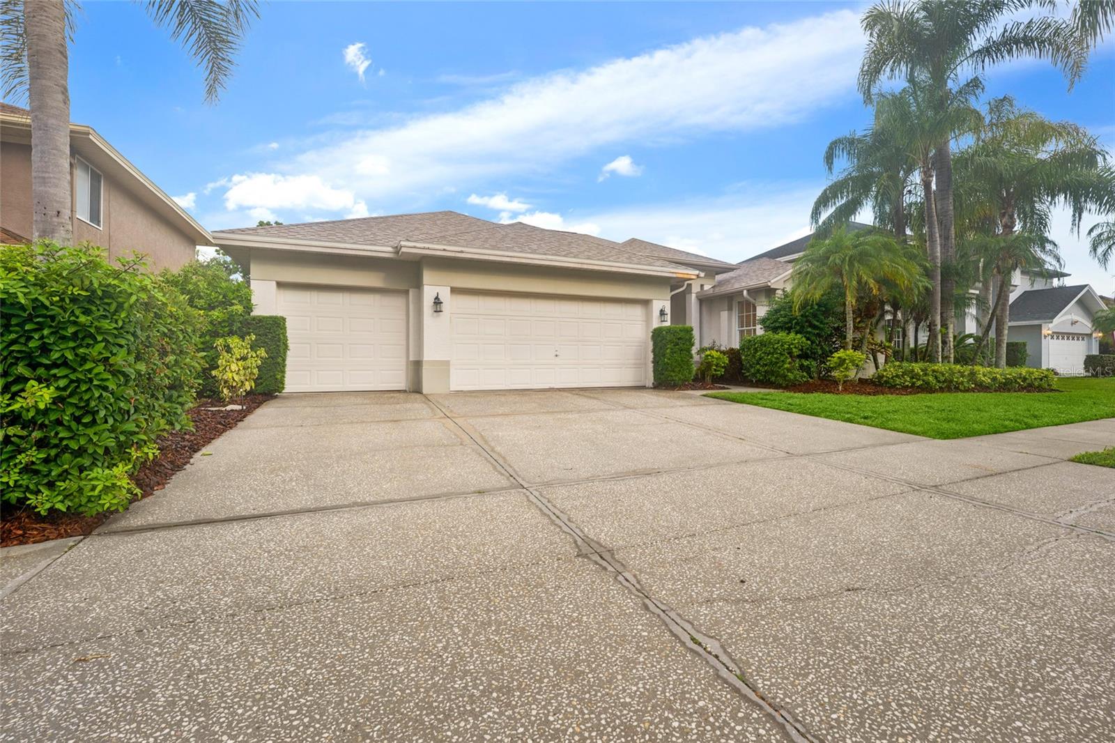 Image 3 of 41 For 9402 Woodbay Drive