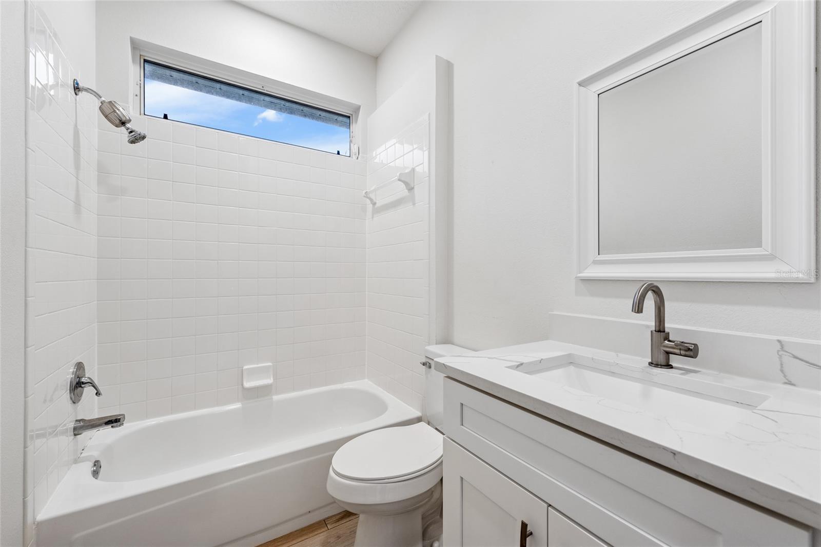 Image 31 of 41 For 9402 Woodbay Drive