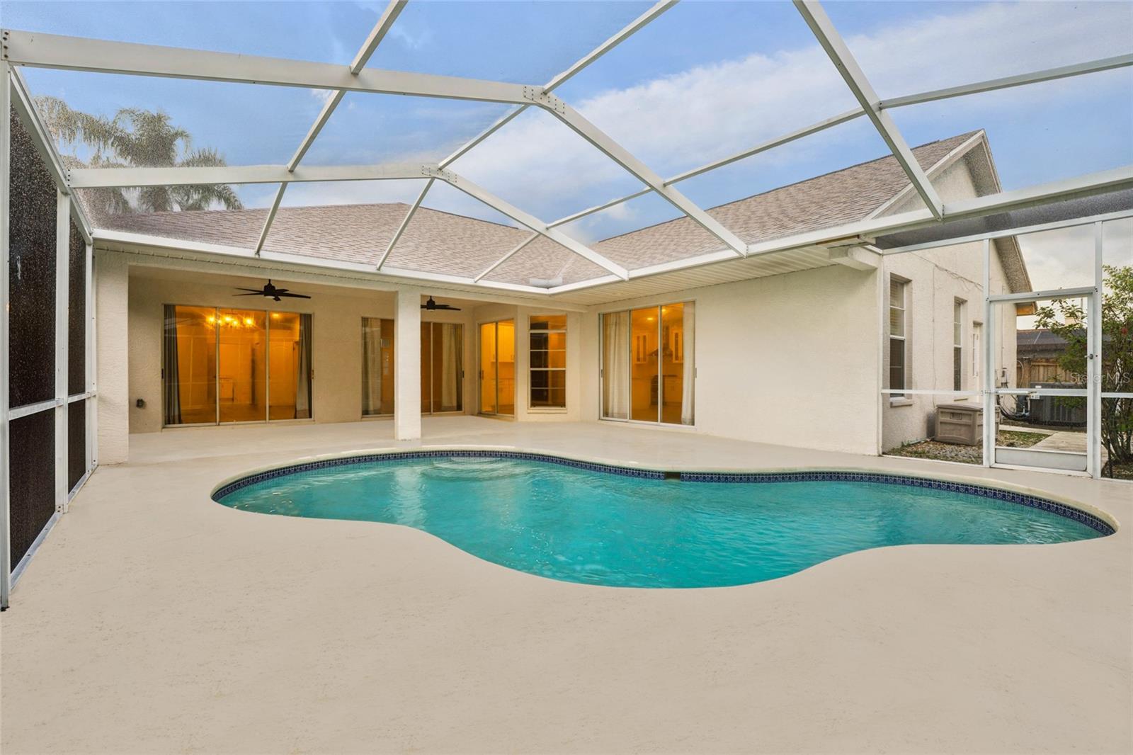 Image 34 of 41 For 9402 Woodbay Drive