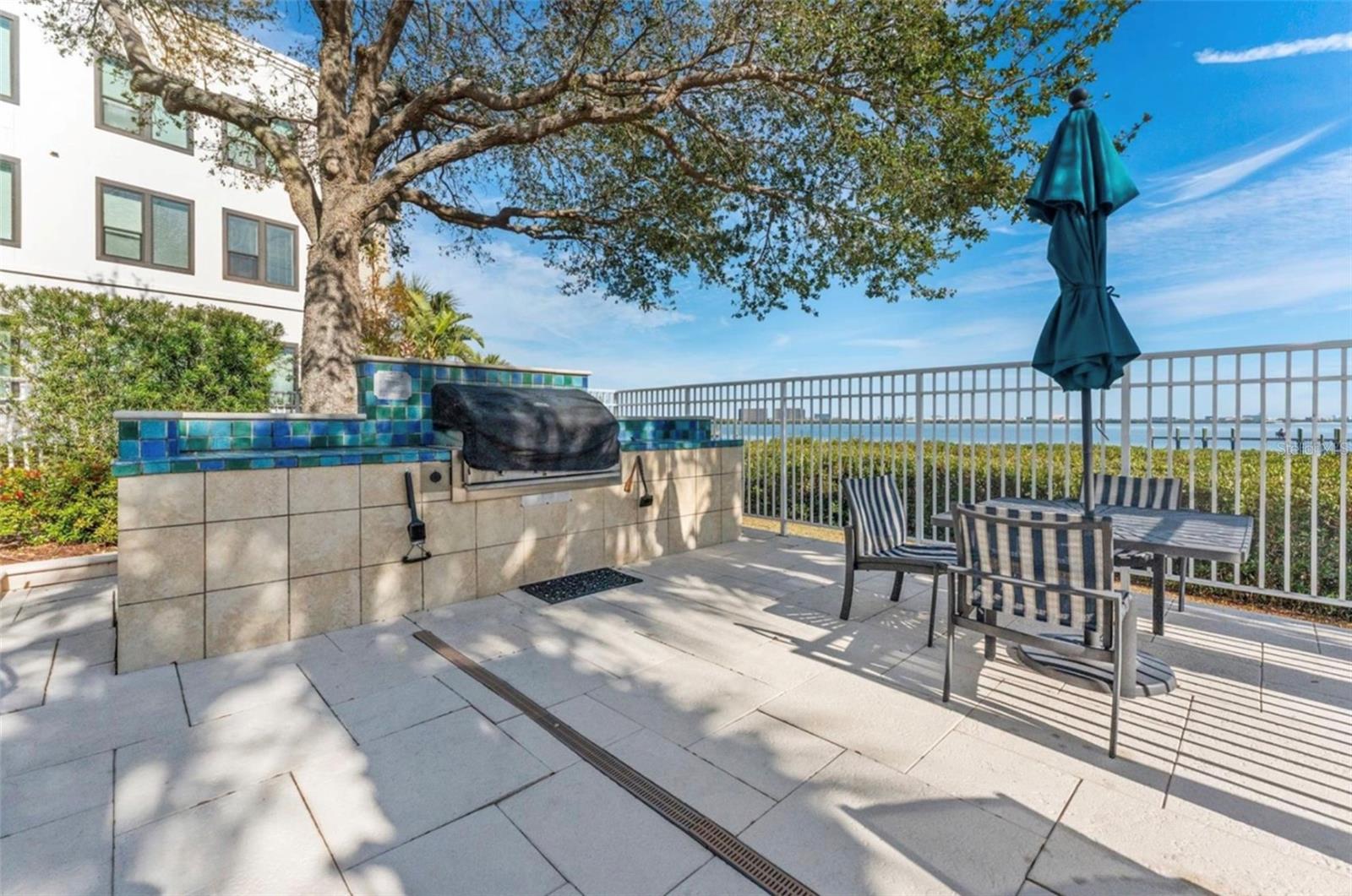 Image 28 of 32 For 1203 Bay Club Circle 1203