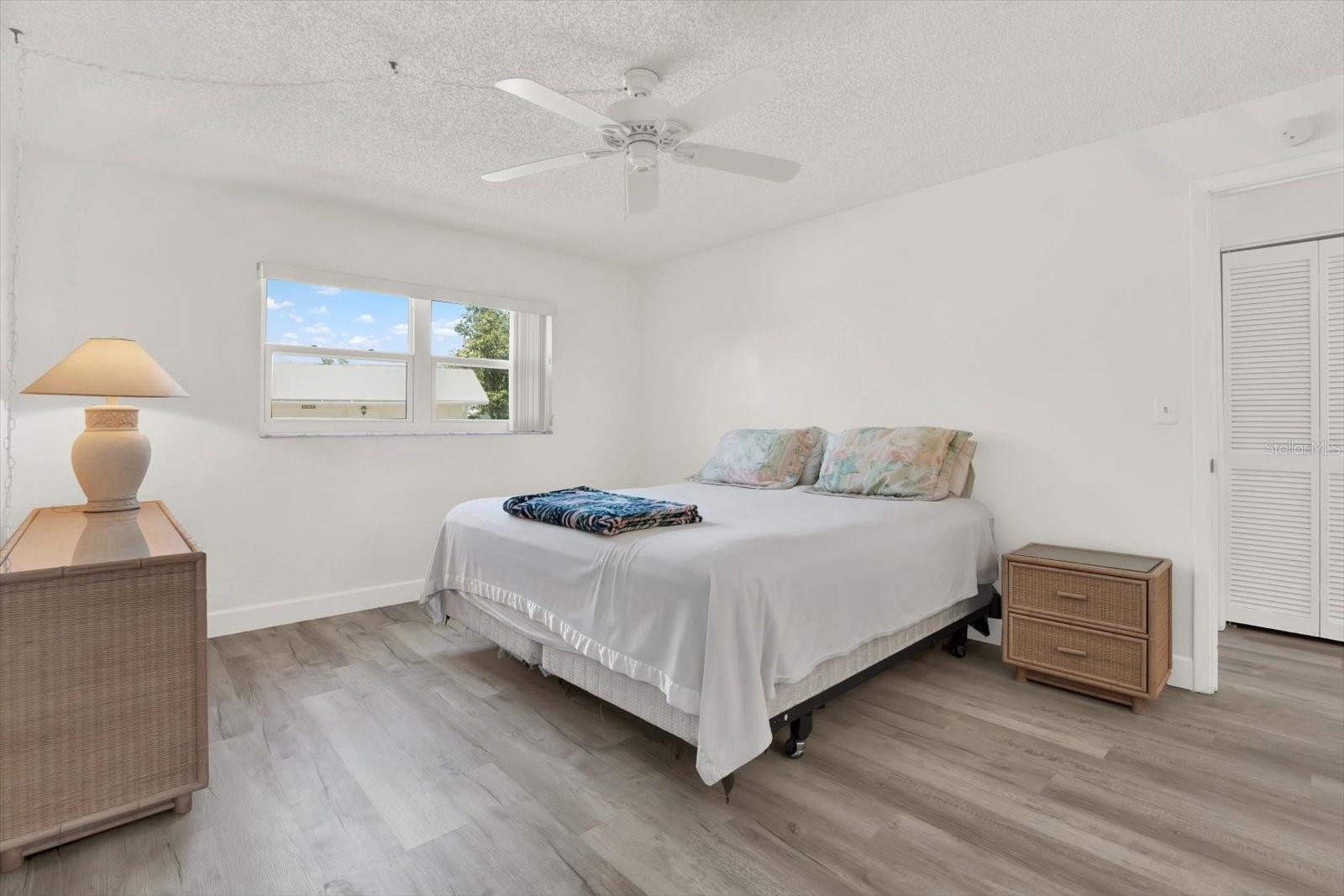 Image 16 of 35 For 3146 37th Lane S A