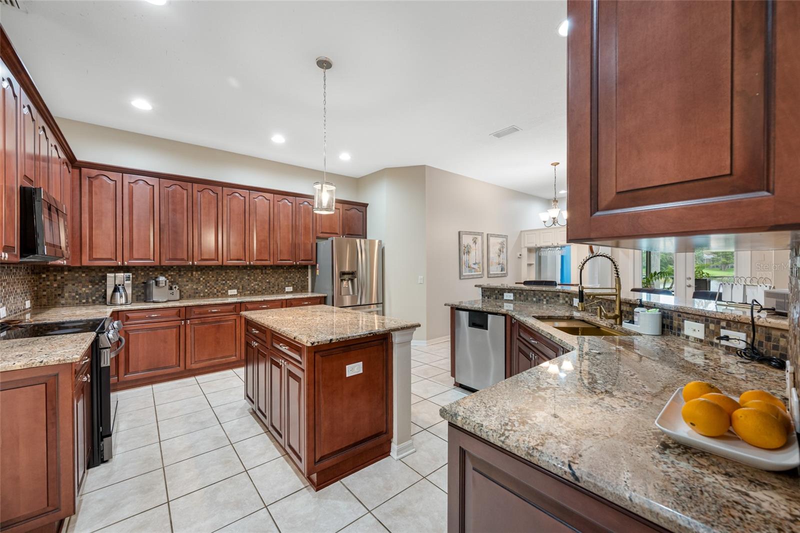 Image 18 of 67 For 3000 Naughton Way