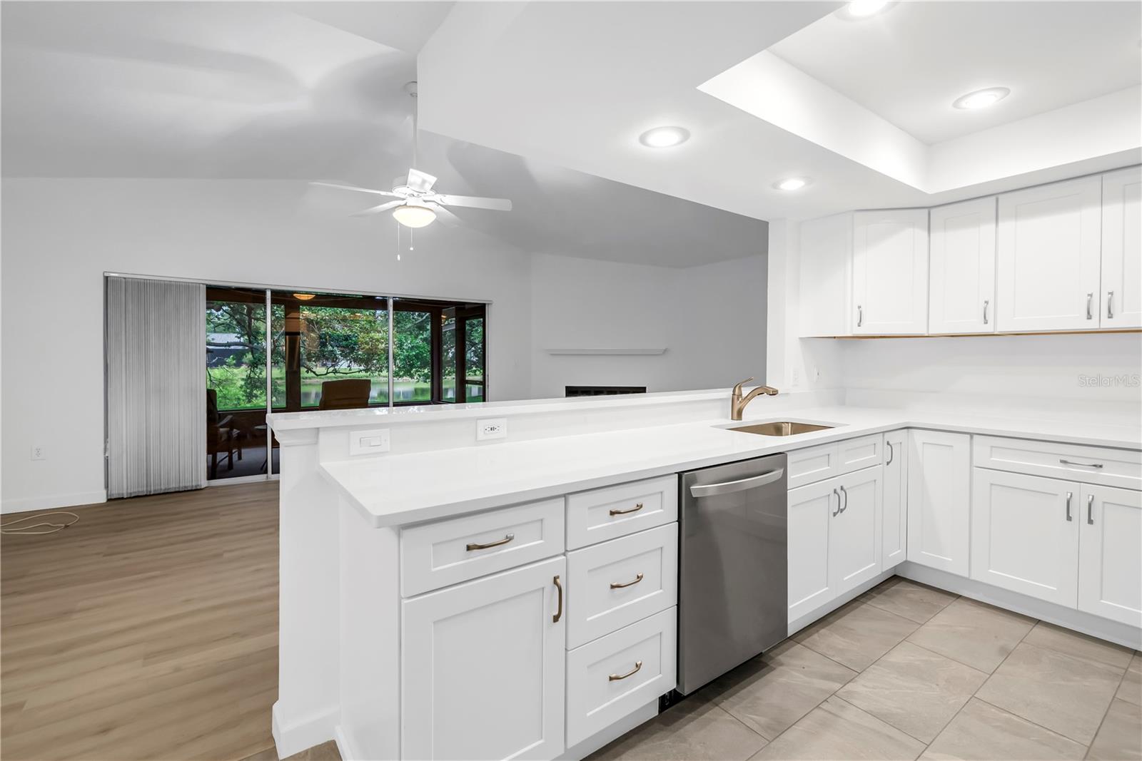 Image 10 of 45 For 13898 Egret Lane