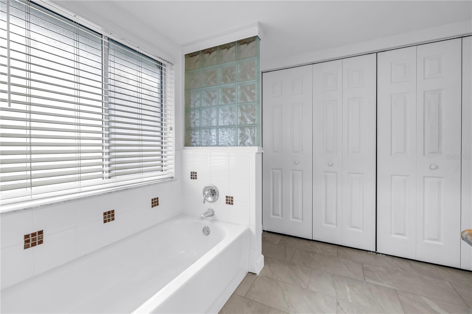Image 20 of 45 For 13898 Egret Lane