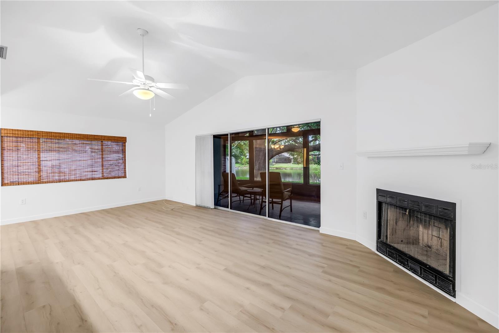 Image 4 of 45 For 13898 Egret Lane