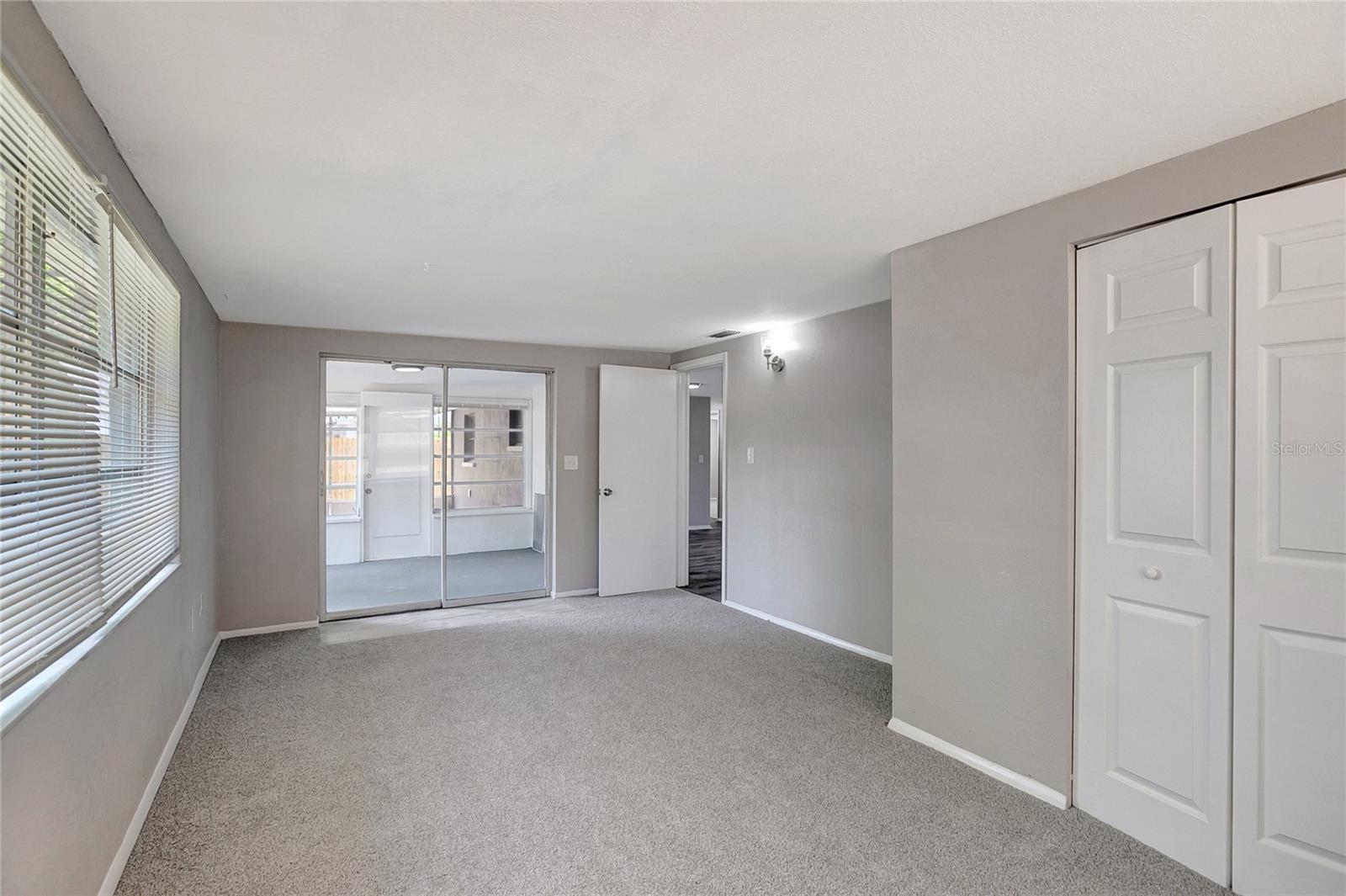 Image 21 of 36 For 7411 Seashore Drive