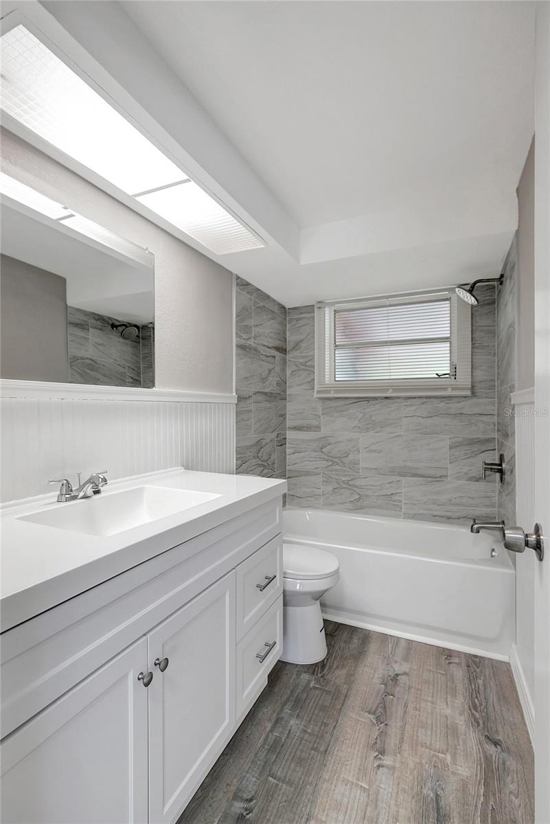 Image 23 of 36 For 7411 Seashore Drive