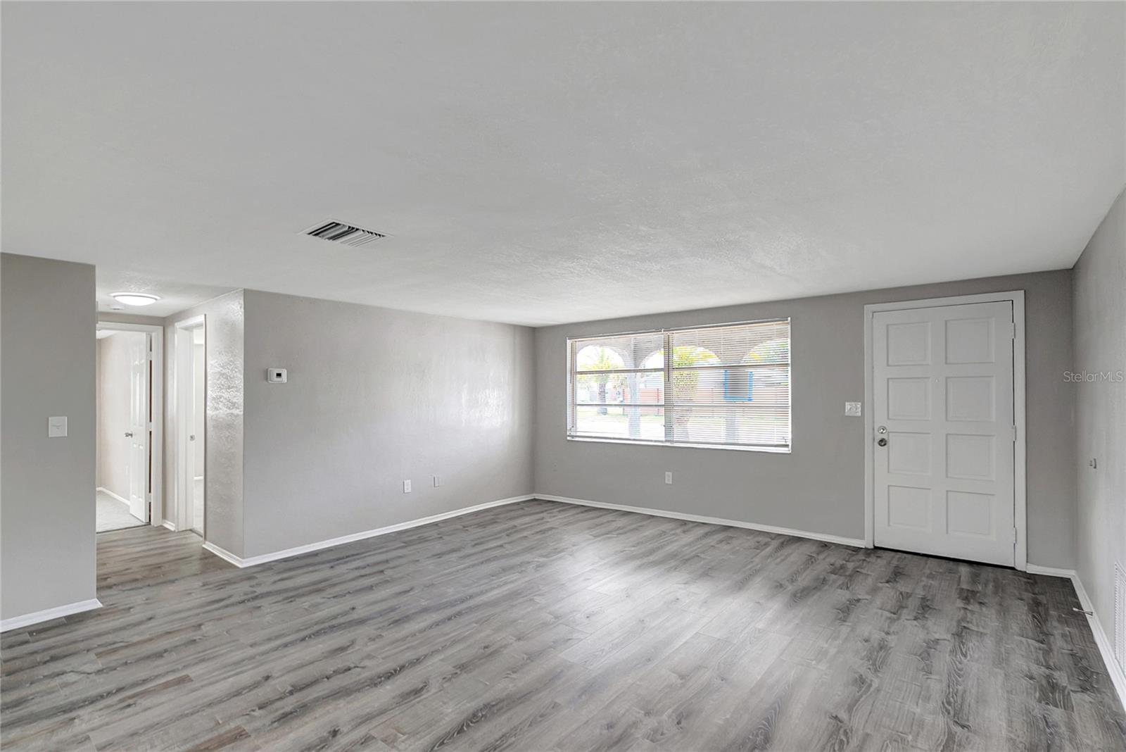 Image 9 of 36 For 7411 Seashore Drive