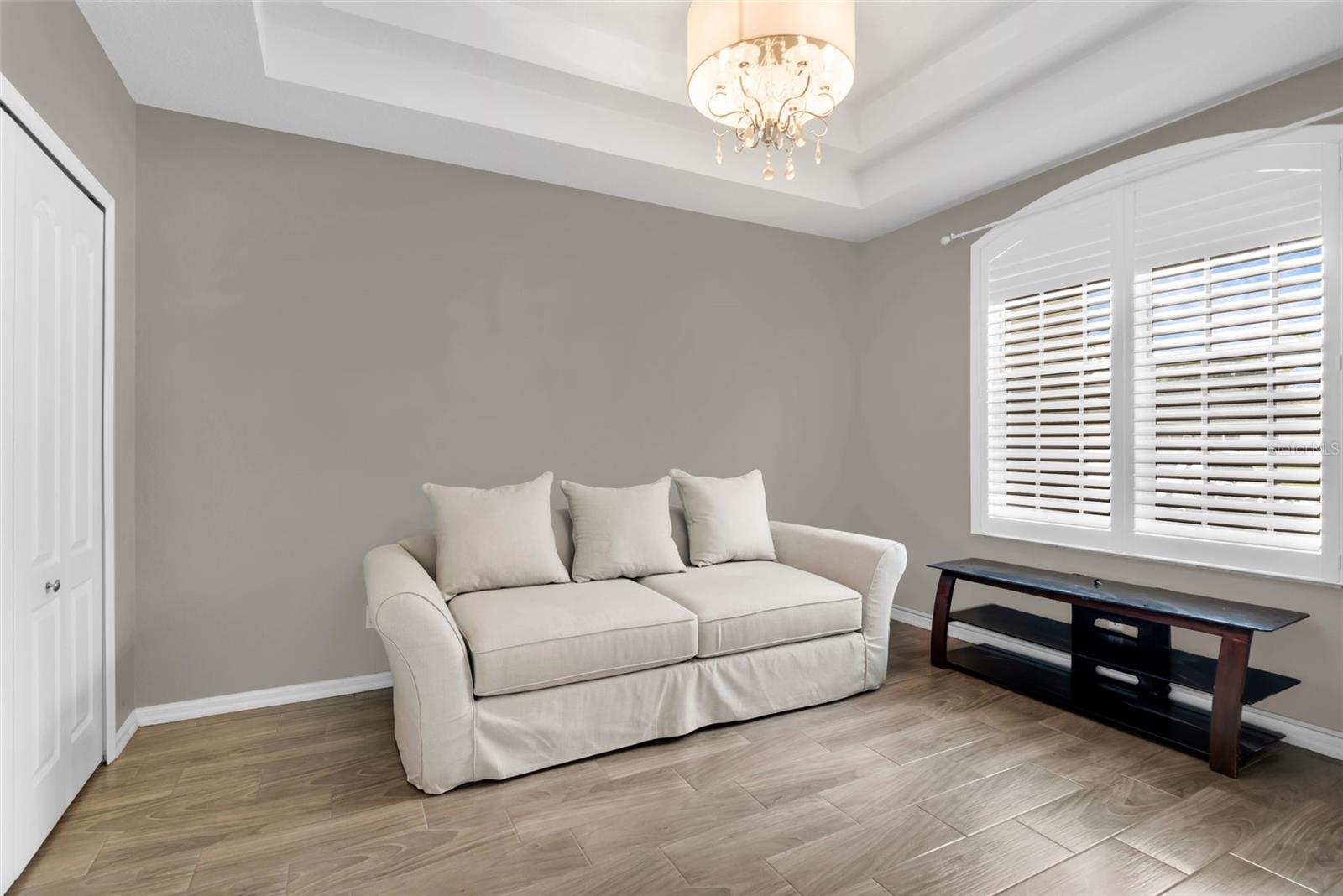 Image 22 of 47 For 10204 Millport Drive