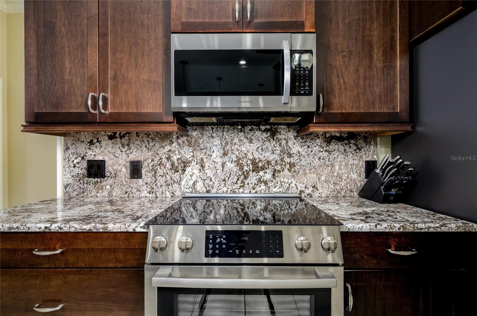 Listing photo id 13 for 8444 Shenandoah Run