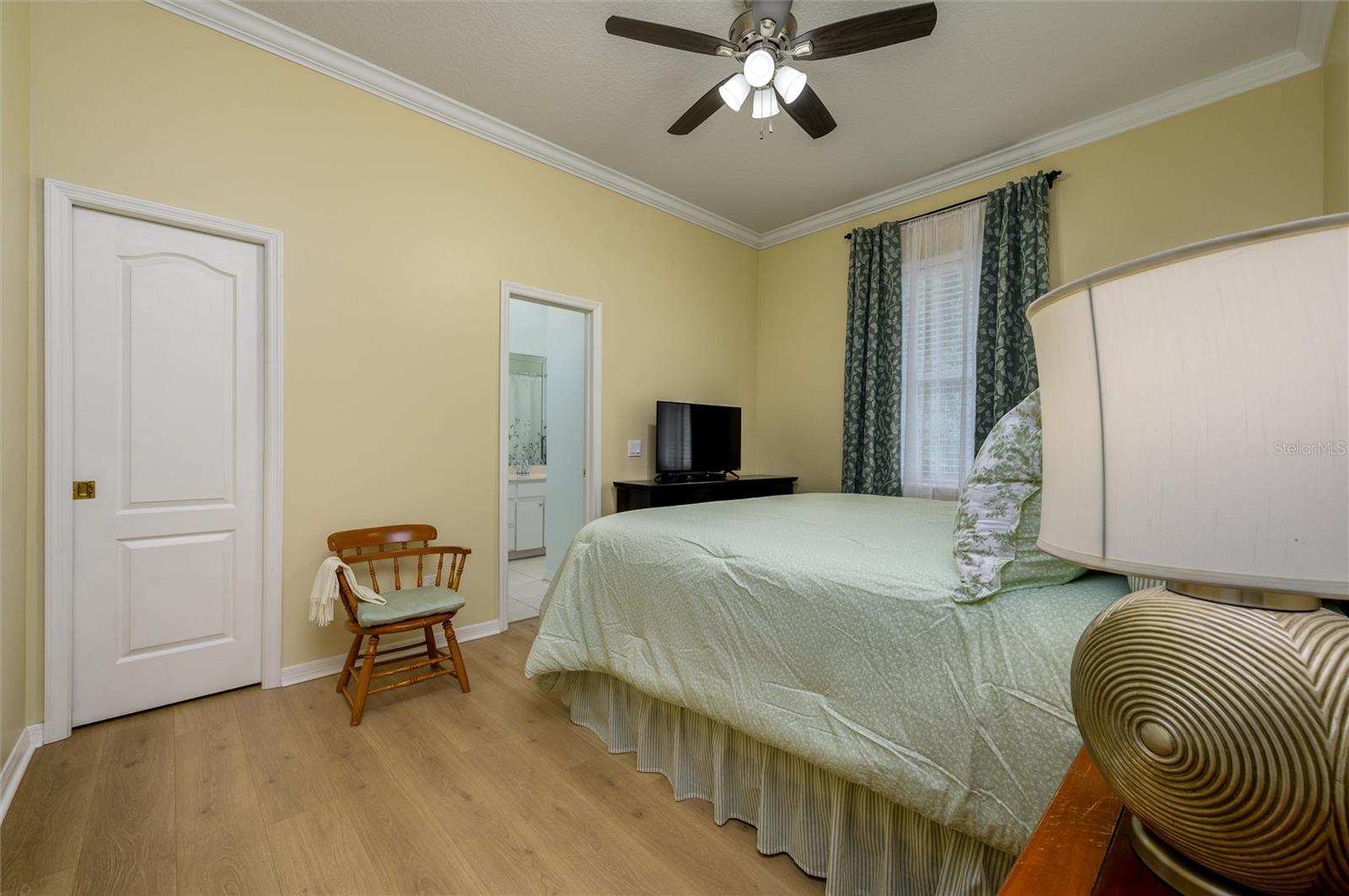 Listing photo id 21 for 8444 Shenandoah Run