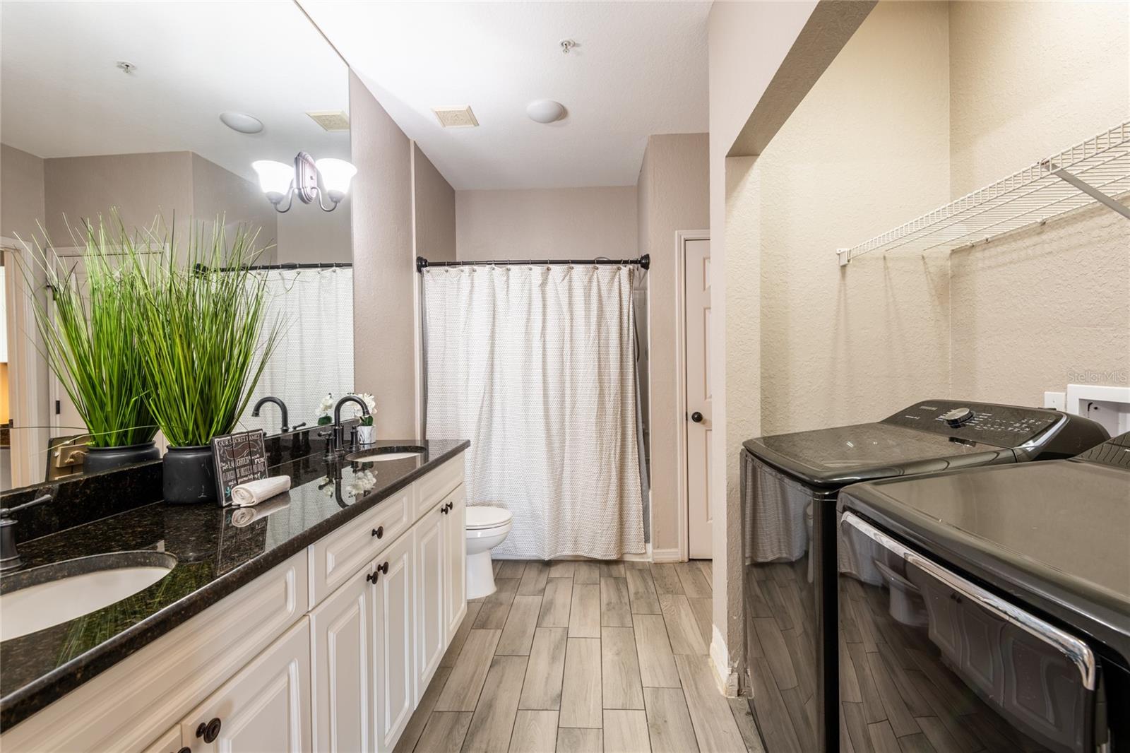 Image 21 of 27 For 4345 Bayside Village Drive 303