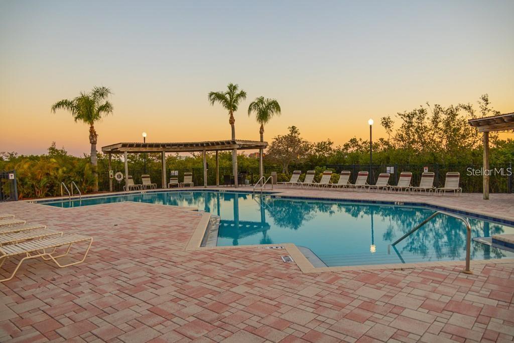 Image 26 of 27 For 4345 Bayside Village Drive 303