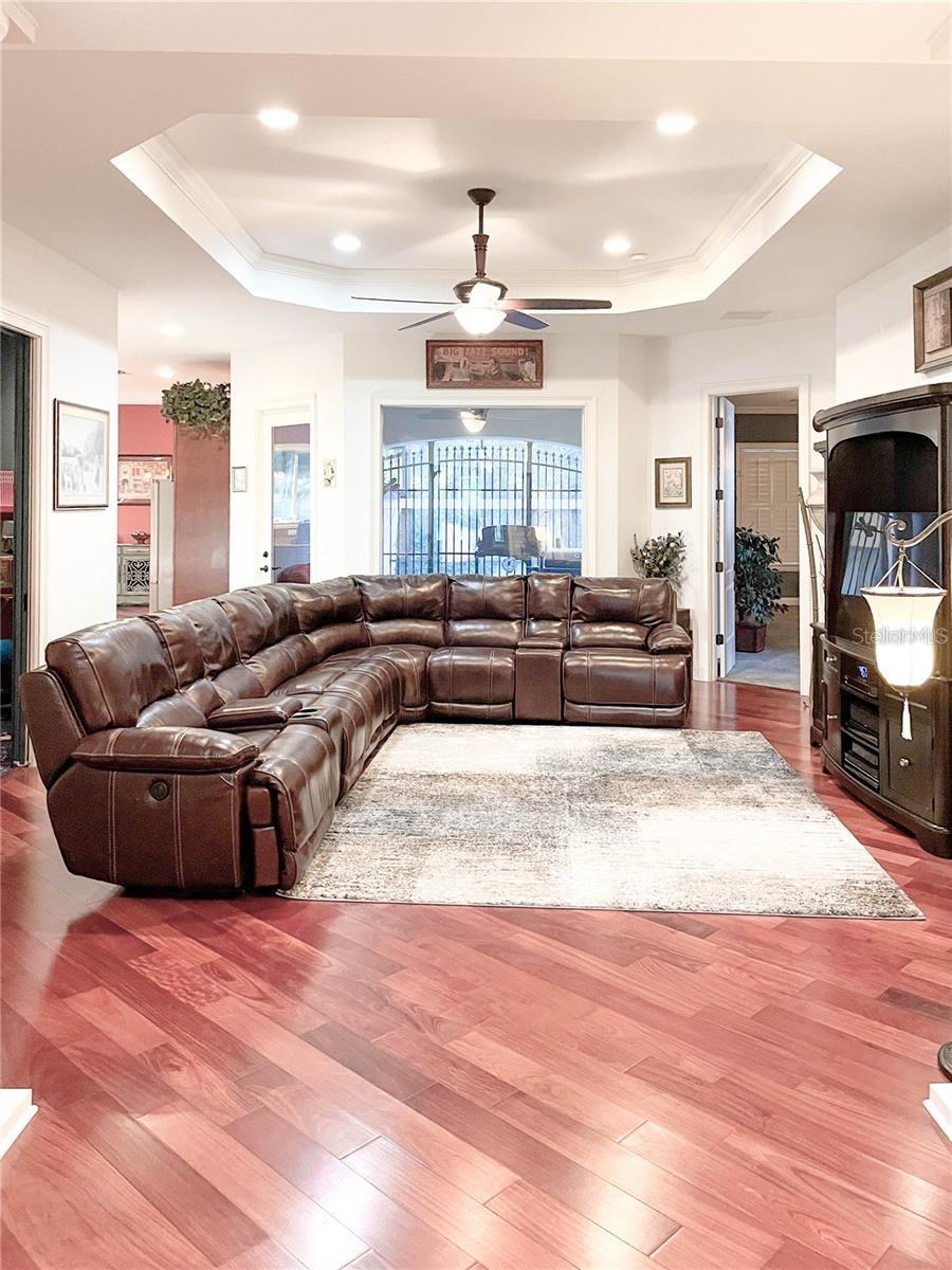 Image 36 of 66 For 6801 Sparkman Street