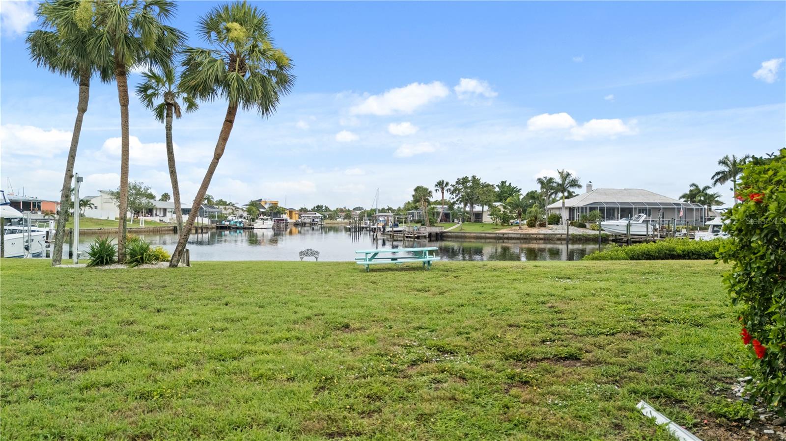 Image 16 of 42 For 1028 Apollo Beach Boulevard 203