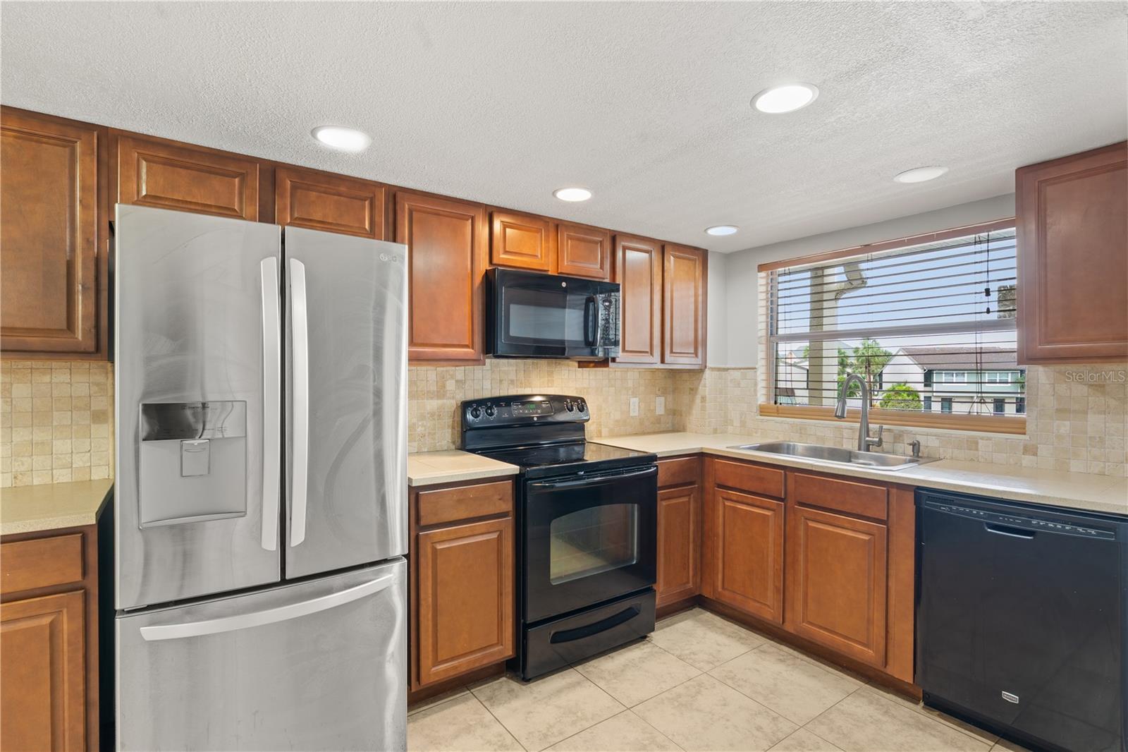 Image 25 of 42 For 1028 Apollo Beach Boulevard 203