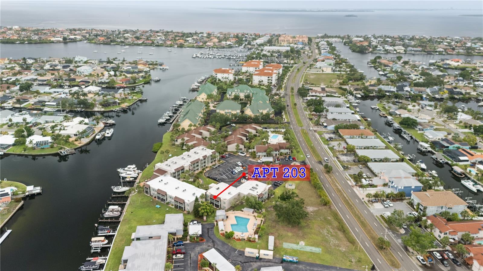 Image 4 of 42 For 1028 Apollo Beach Boulevard 203