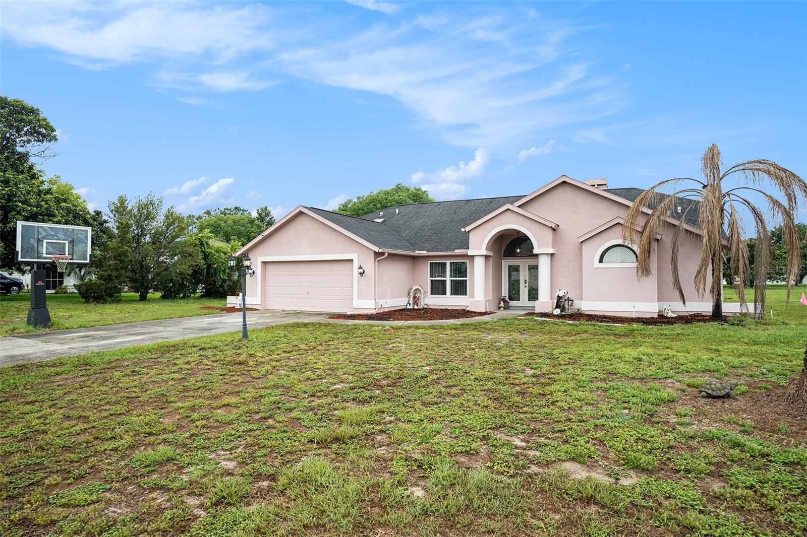 Listing photo id 0 for 12214 Buckingham Way