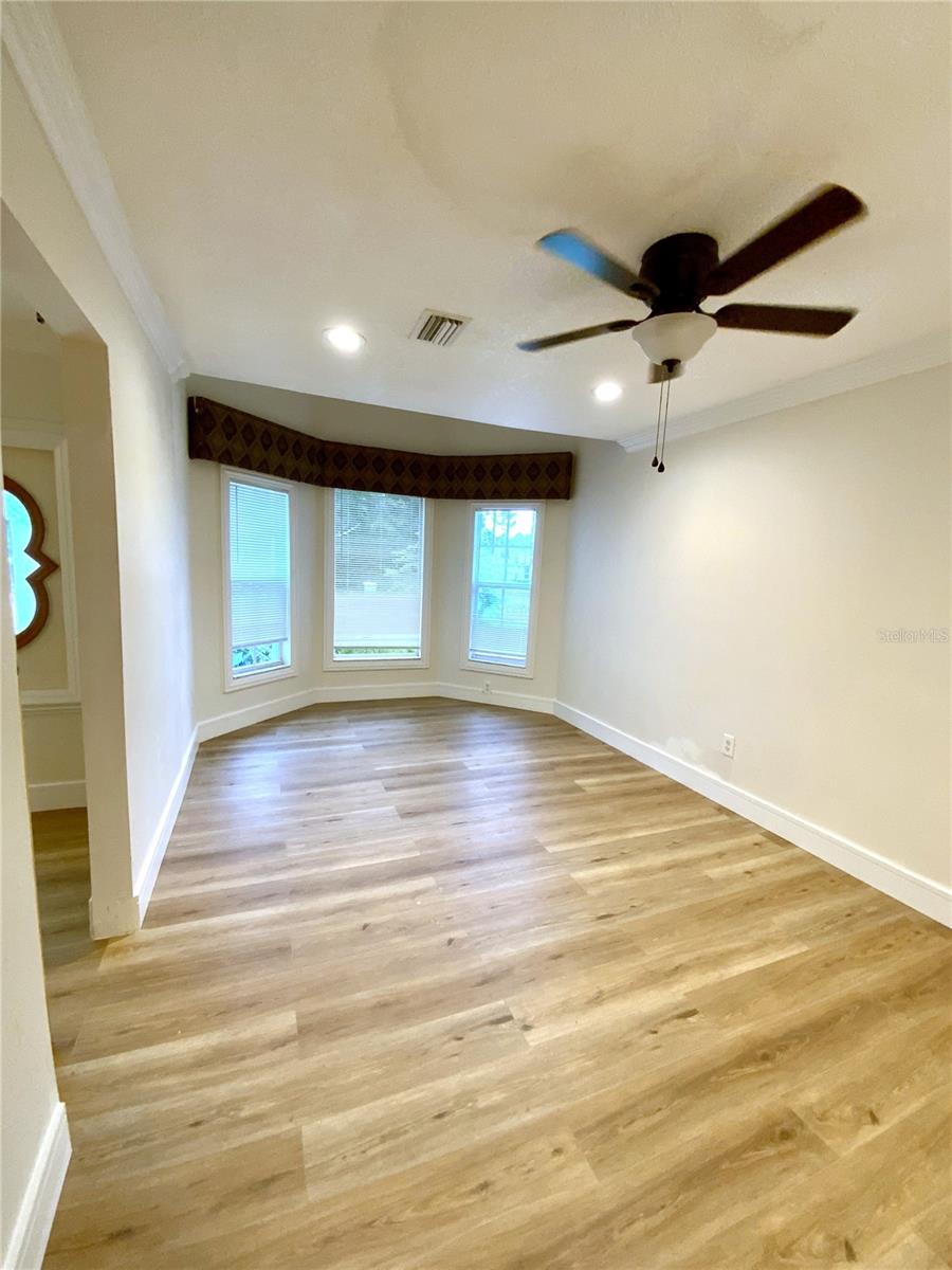 Listing photo id 19 for 27752 Ravens Brook Road