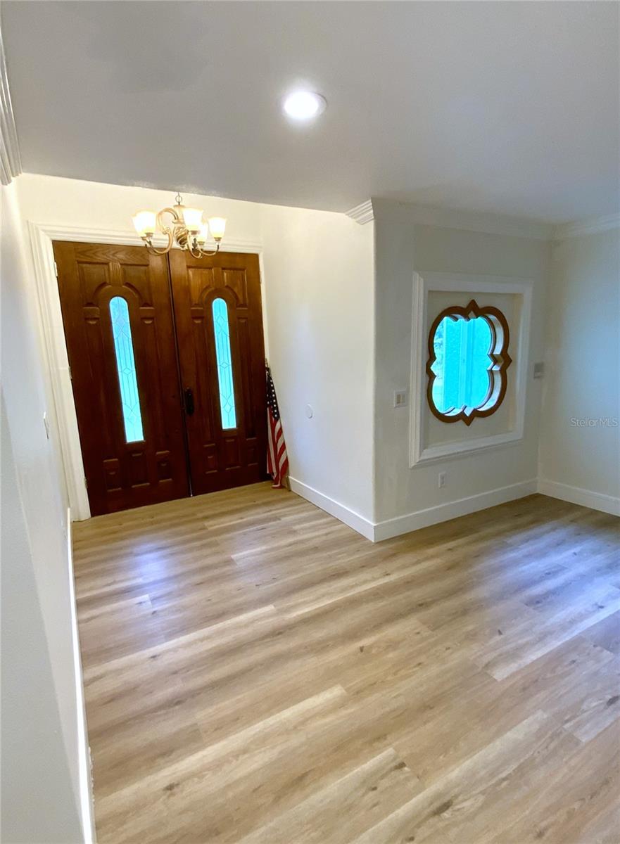 Listing photo id 4 for 27752 Ravens Brook Road