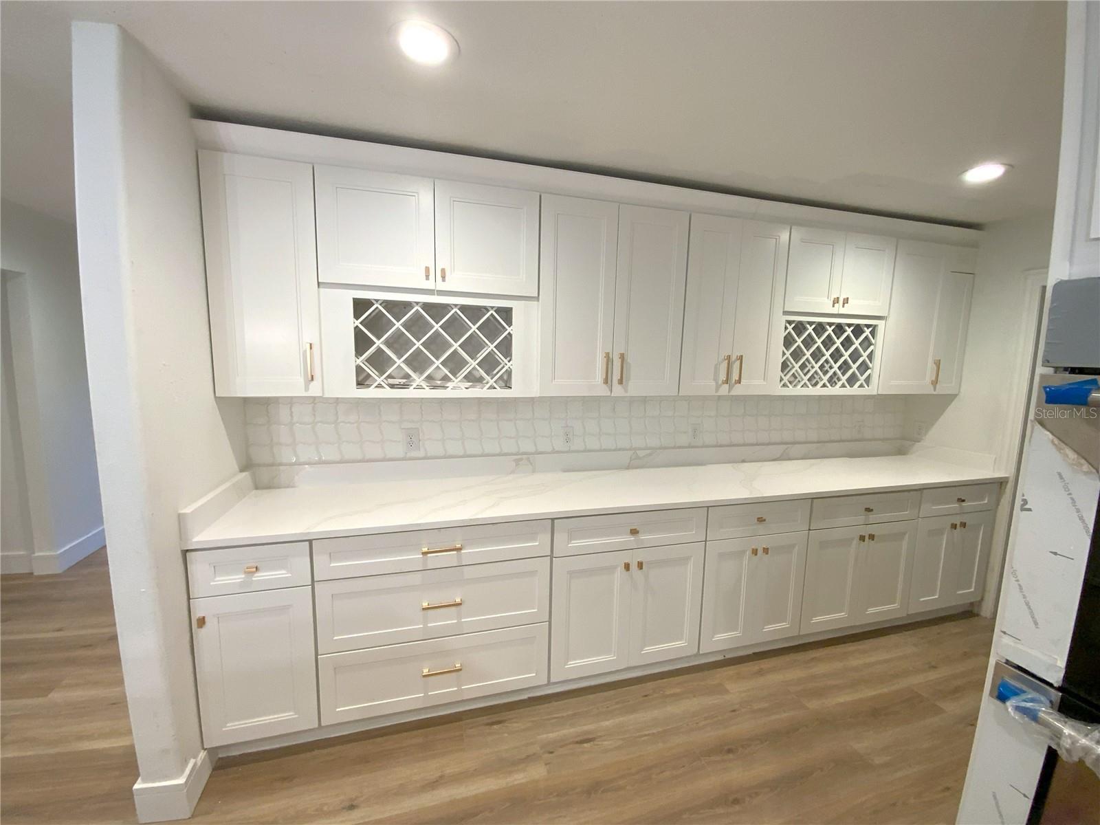 Listing photo id 7 for 27752 Ravens Brook Road