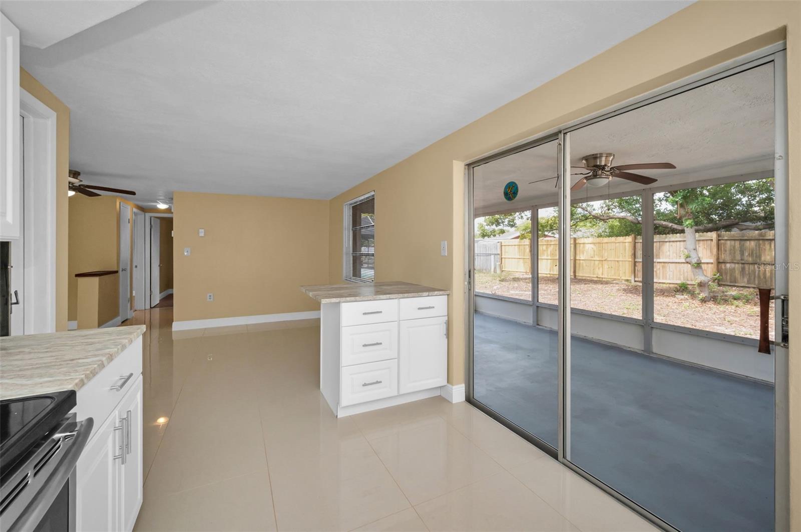 Image 18 of 32 For 9100 Lunar Lane
