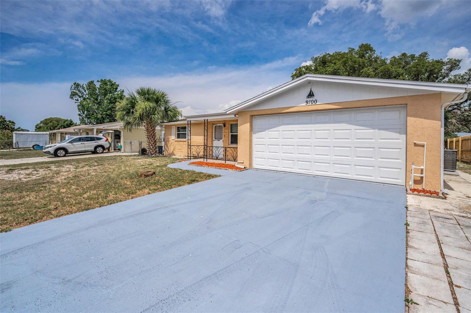 Image 3 of 32 For 9100 Lunar Lane