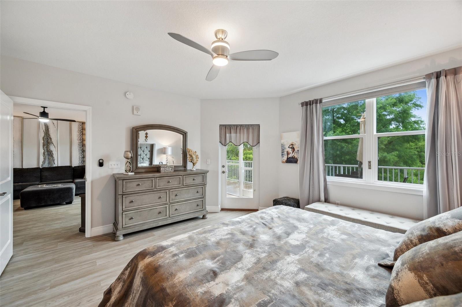 Image 21 of 48 For 960 Starkey Road 9104