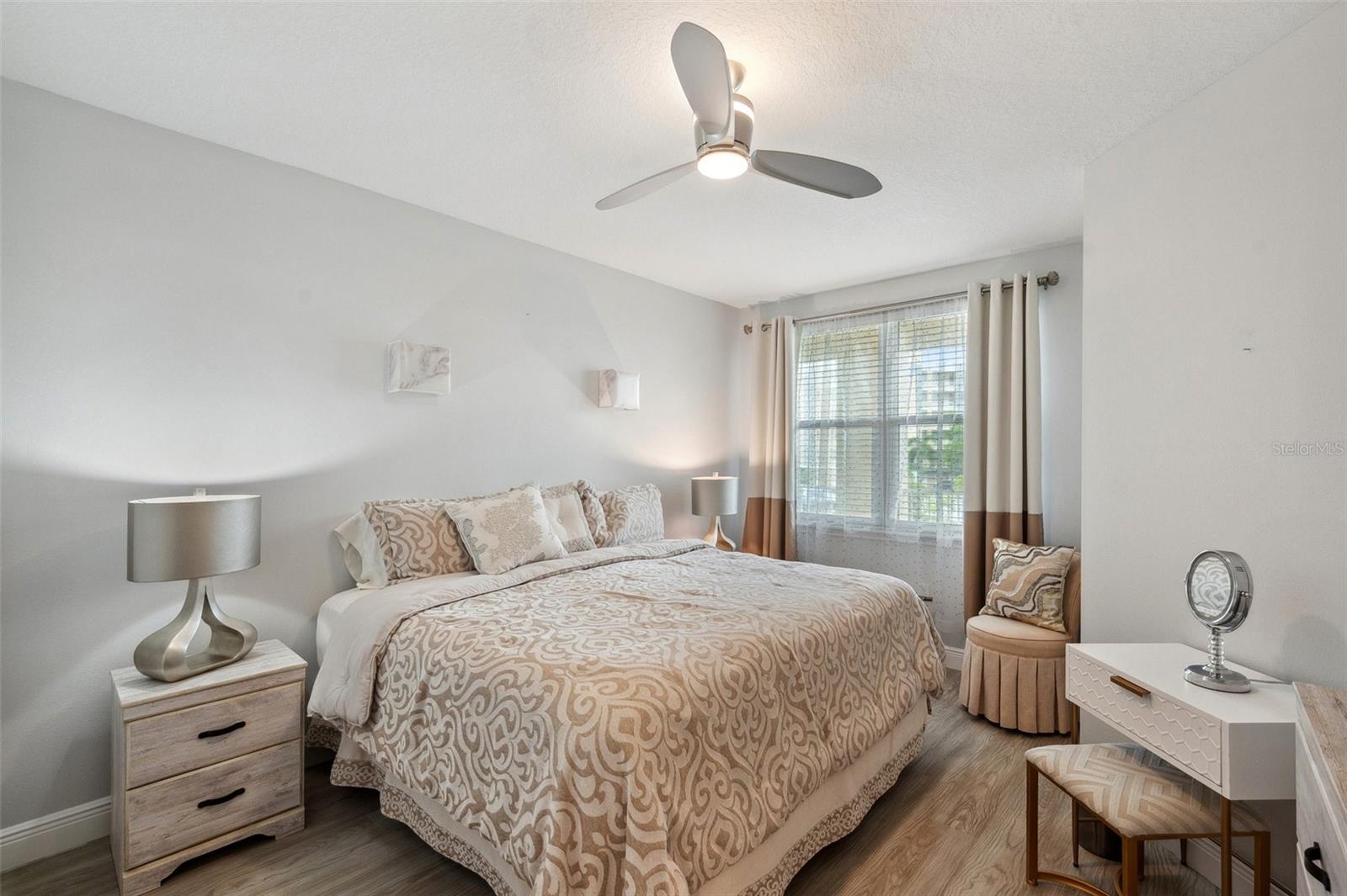 Image 30 of 48 For 960 Starkey Road 9104